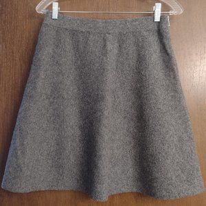 SALE!!! Tahari wool gray skirt S